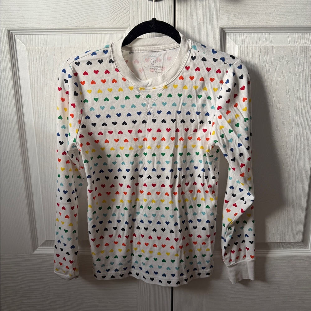 Primary womens heart pajama top shirt great condition